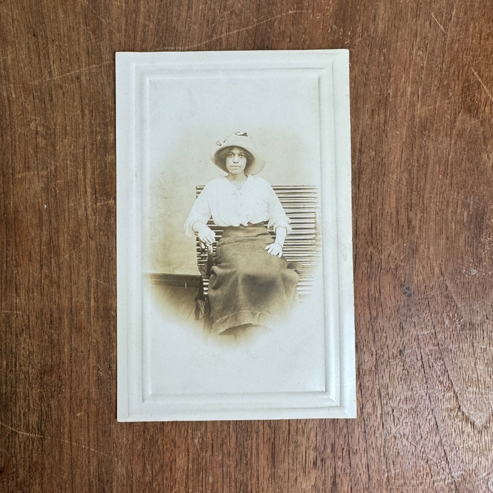 Antique Postcard Woman Cincinnati‎ Ohio Powell Bros Zoo Garden Souvenir